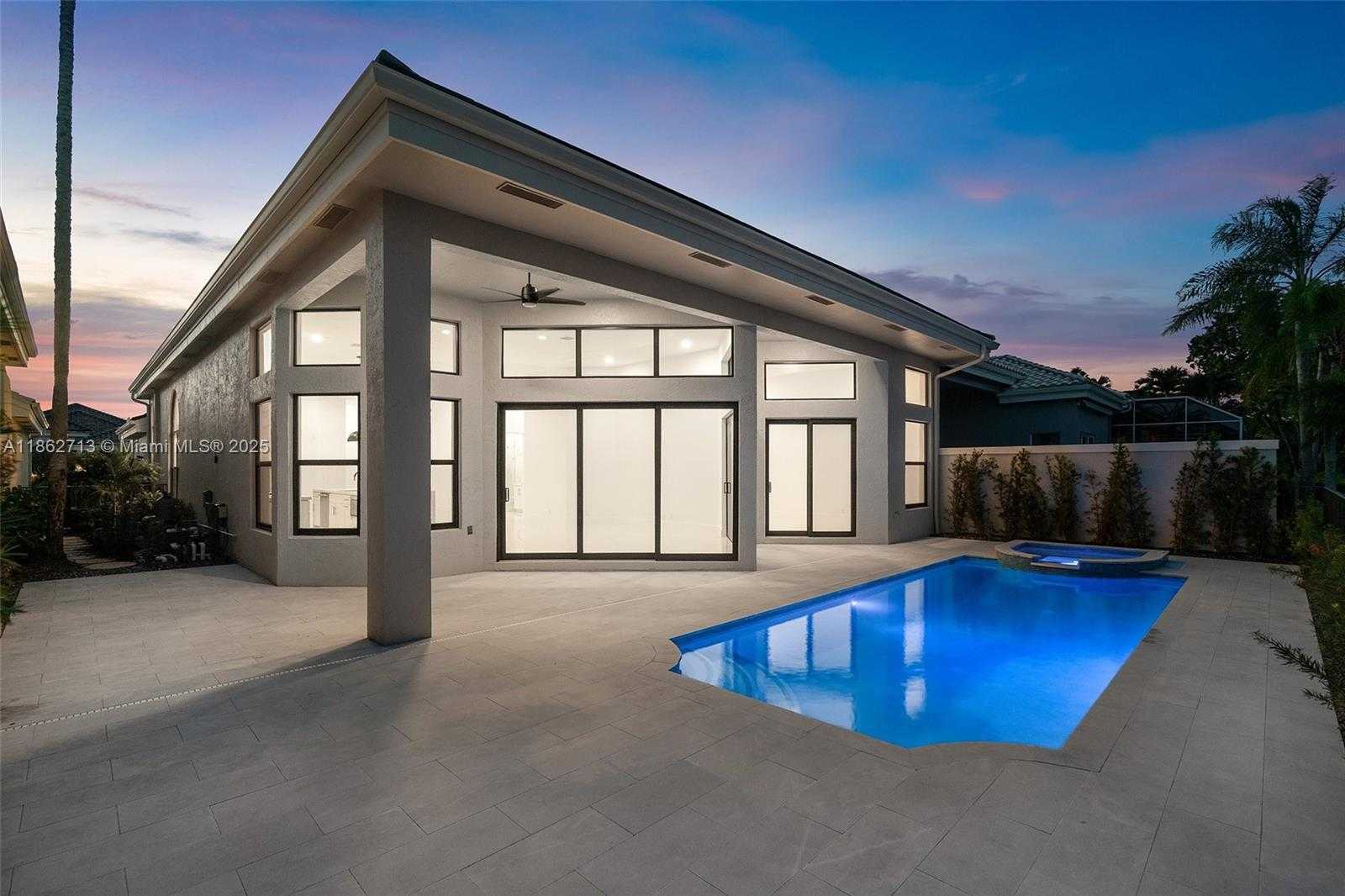 Small Image of 118 EMERALD KEY LN, Palm Beach Gardens Number 25