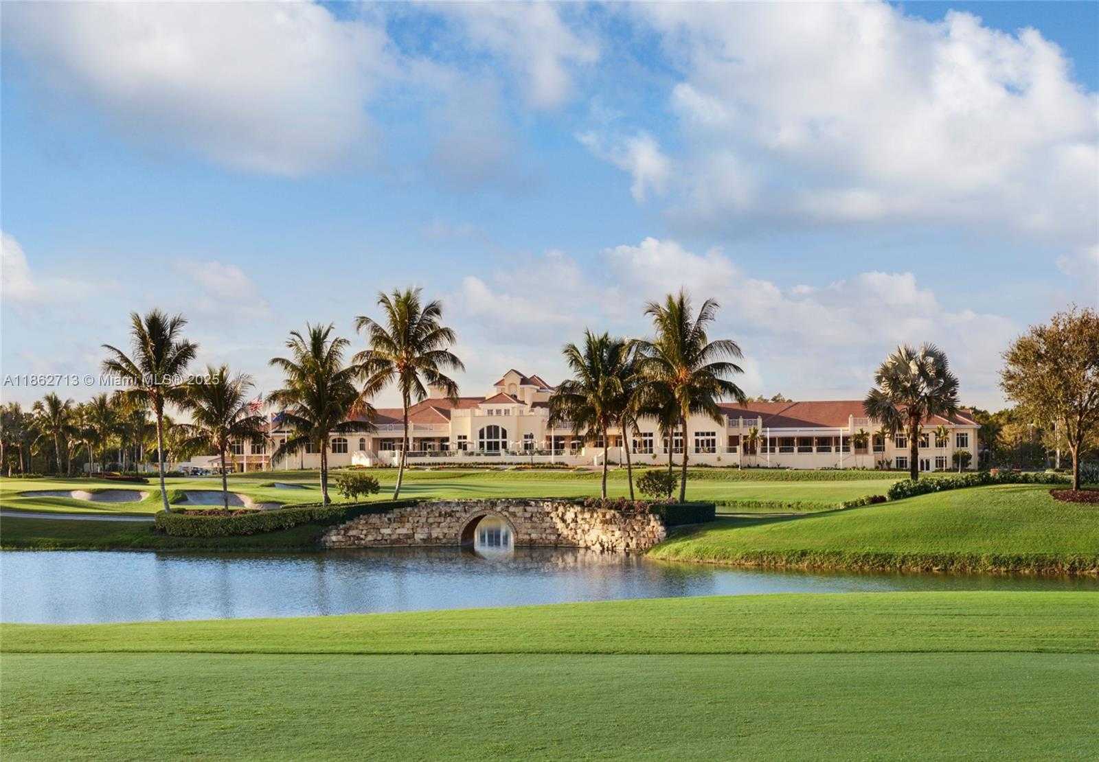Small Image of 118 EMERALD KEY LN, Palm Beach Gardens Number 28