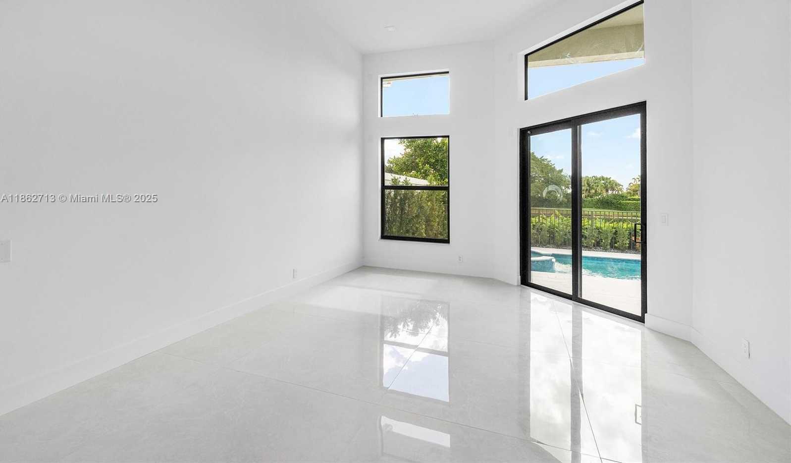 Small Image of 118 EMERALD KEY LN, Palm Beach Gardens Number 8