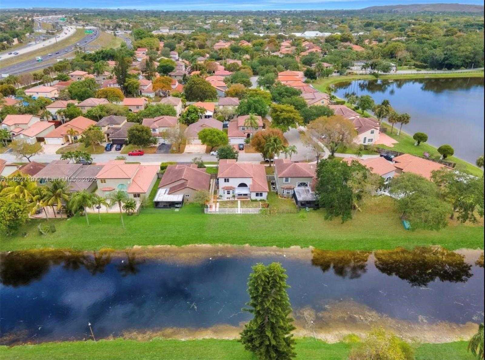 Small Image of 5511 NORTH WEST 51ST AVE, Coconut Creek Number 32