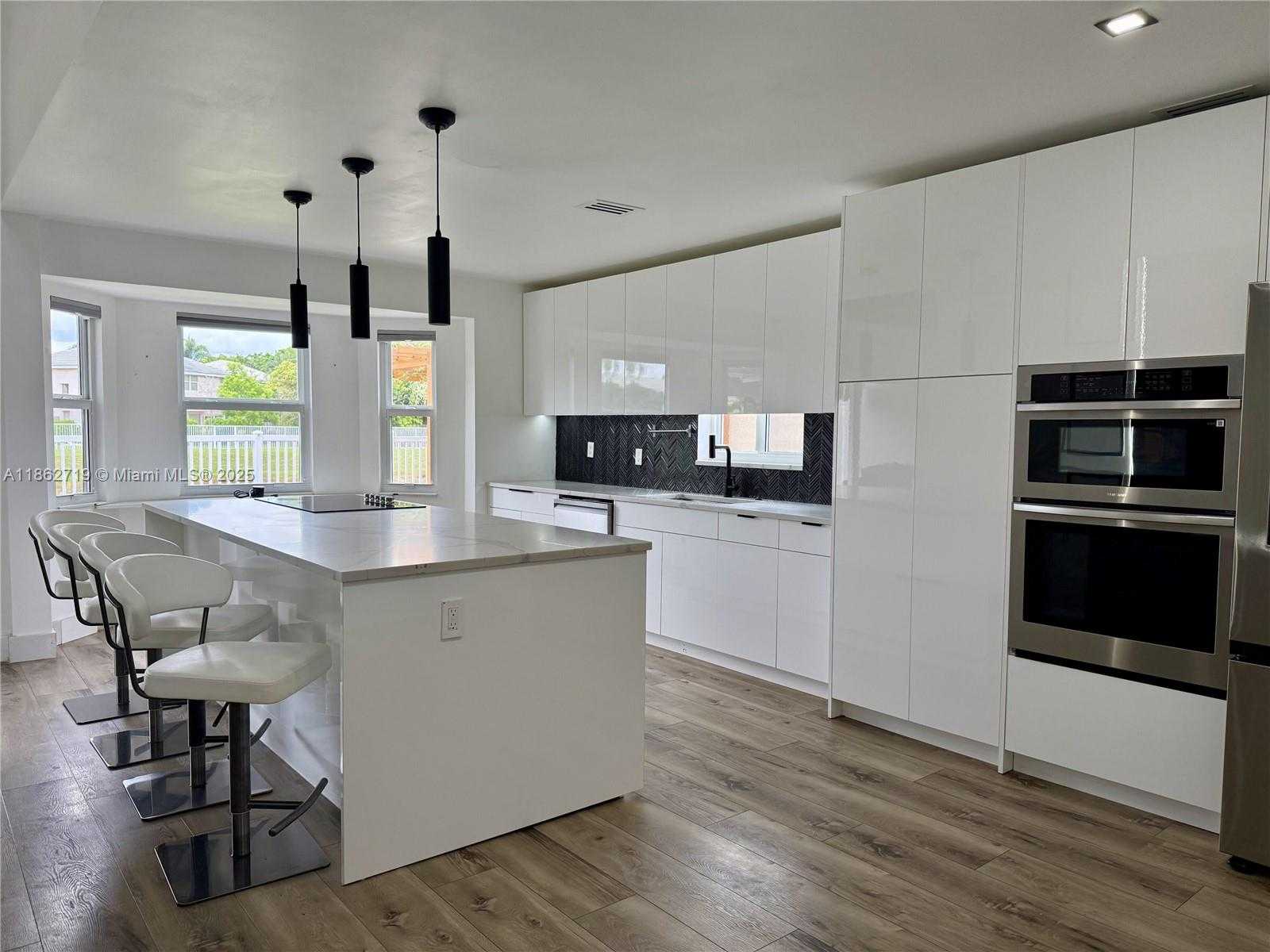 Small Image of 5511 NORTH WEST 51ST AVE, Coconut Creek Number 7