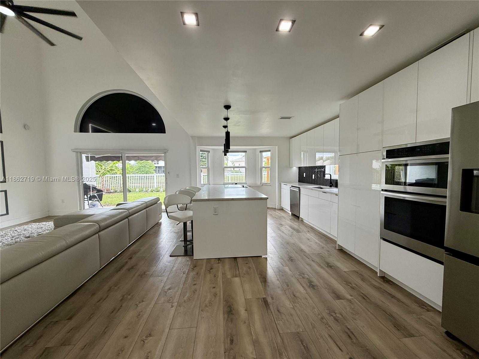 Small Image of 5511 NORTH WEST 51ST AVE, Coconut Creek Number 8