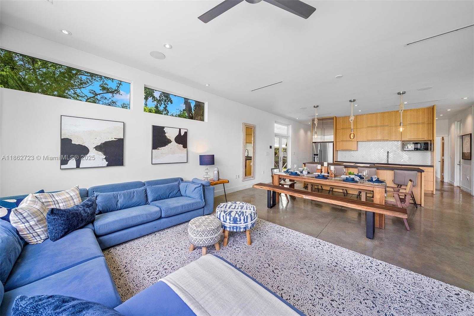 Small Image of 1000 NORTH EAST LITTLE RIVER DR, Miami Number 31