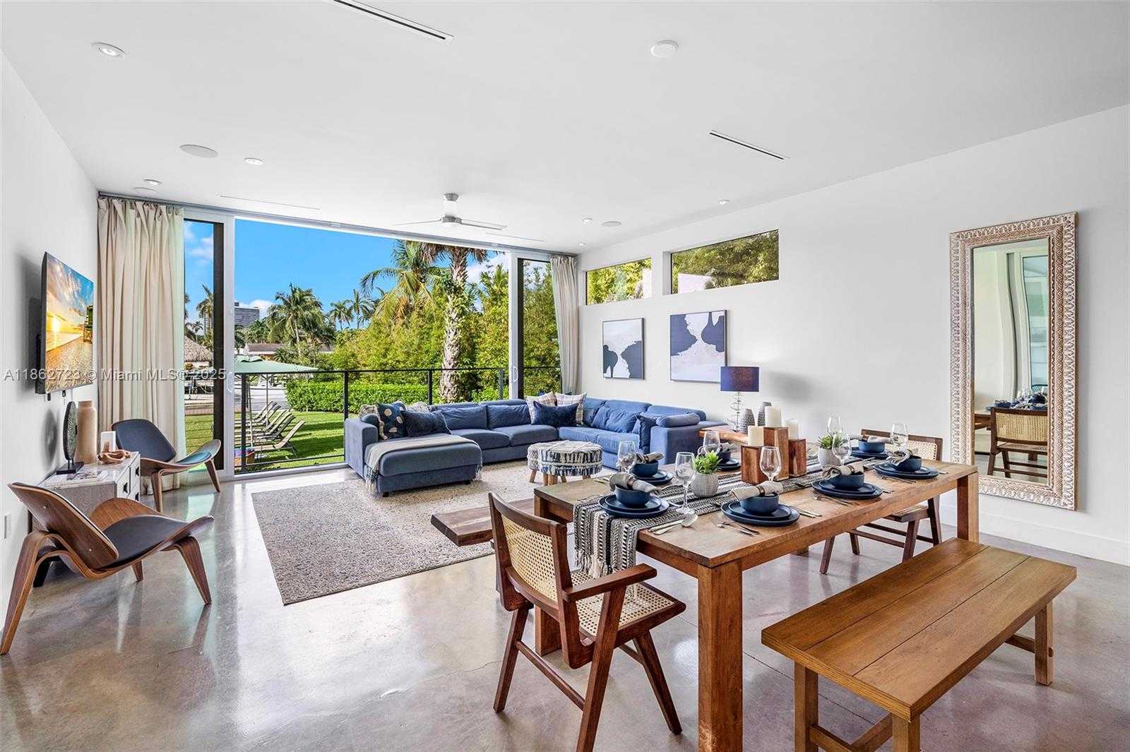 Small Image of 1000 NORTH EAST LITTLE RIVER DR, Miami Number 33