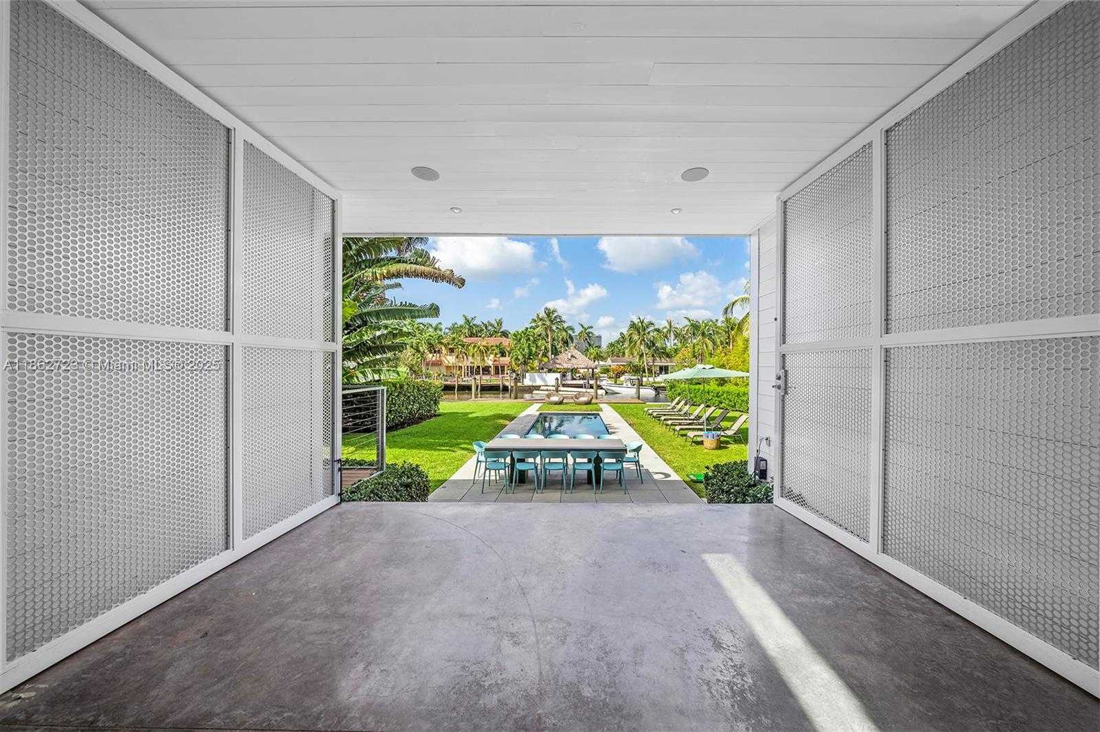 Small Image of 1000 NORTH EAST LITTLE RIVER DR, Miami Number 40