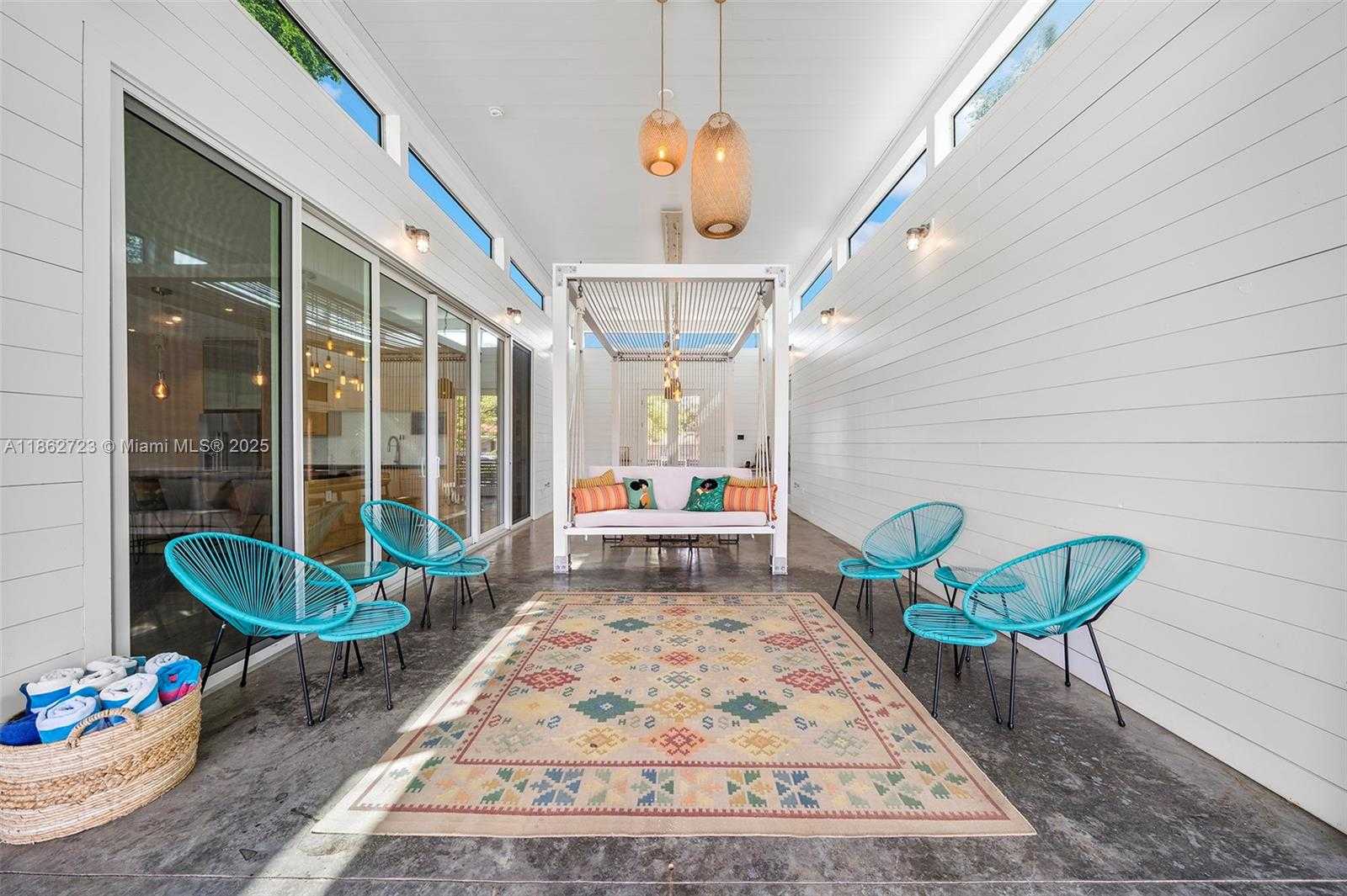 Small Image of 1000 NORTH EAST LITTLE RIVER DR, Miami Number 41