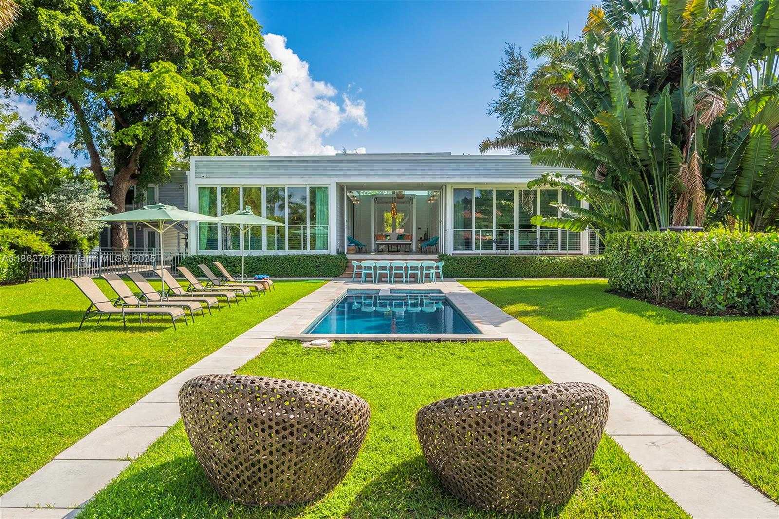 Small Image of 1000 NORTH EAST LITTLE RIVER DR, Miami Number 51