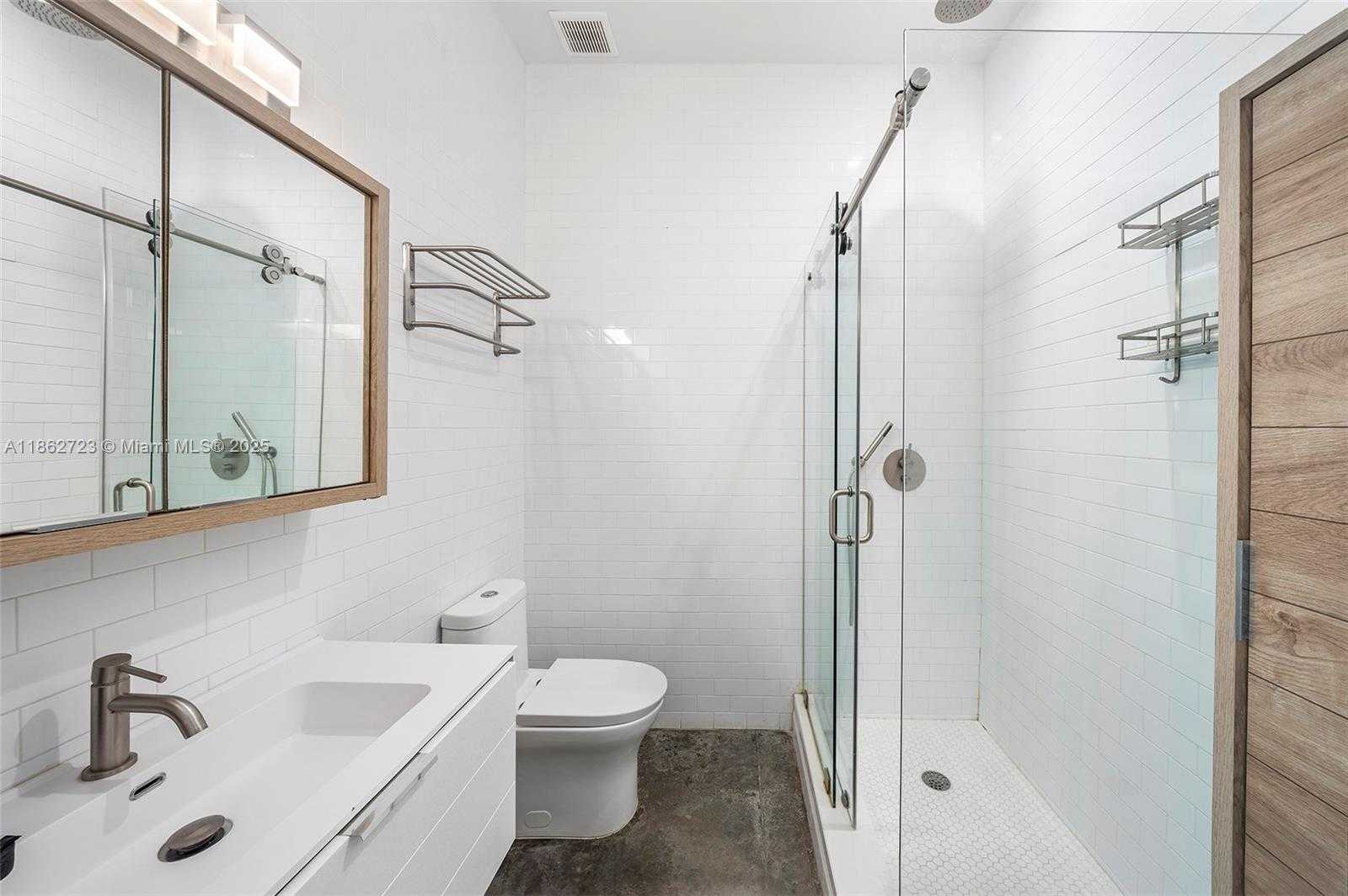 Small Image of 1000 NORTH EAST LITTLE RIVER DR, Miami Number 63