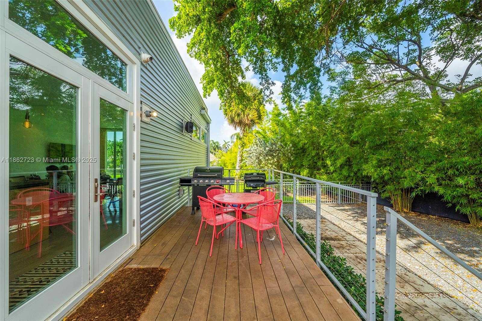 Small Image of 1000 NORTH EAST LITTLE RIVER DR, Miami Number 78