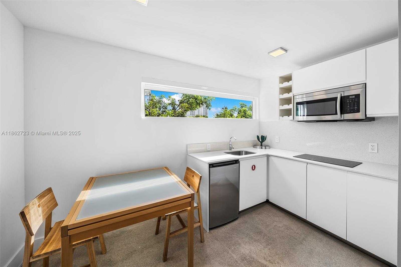 Small Image of 1000 NORTH EAST LITTLE RIVER DR, Miami Number 87