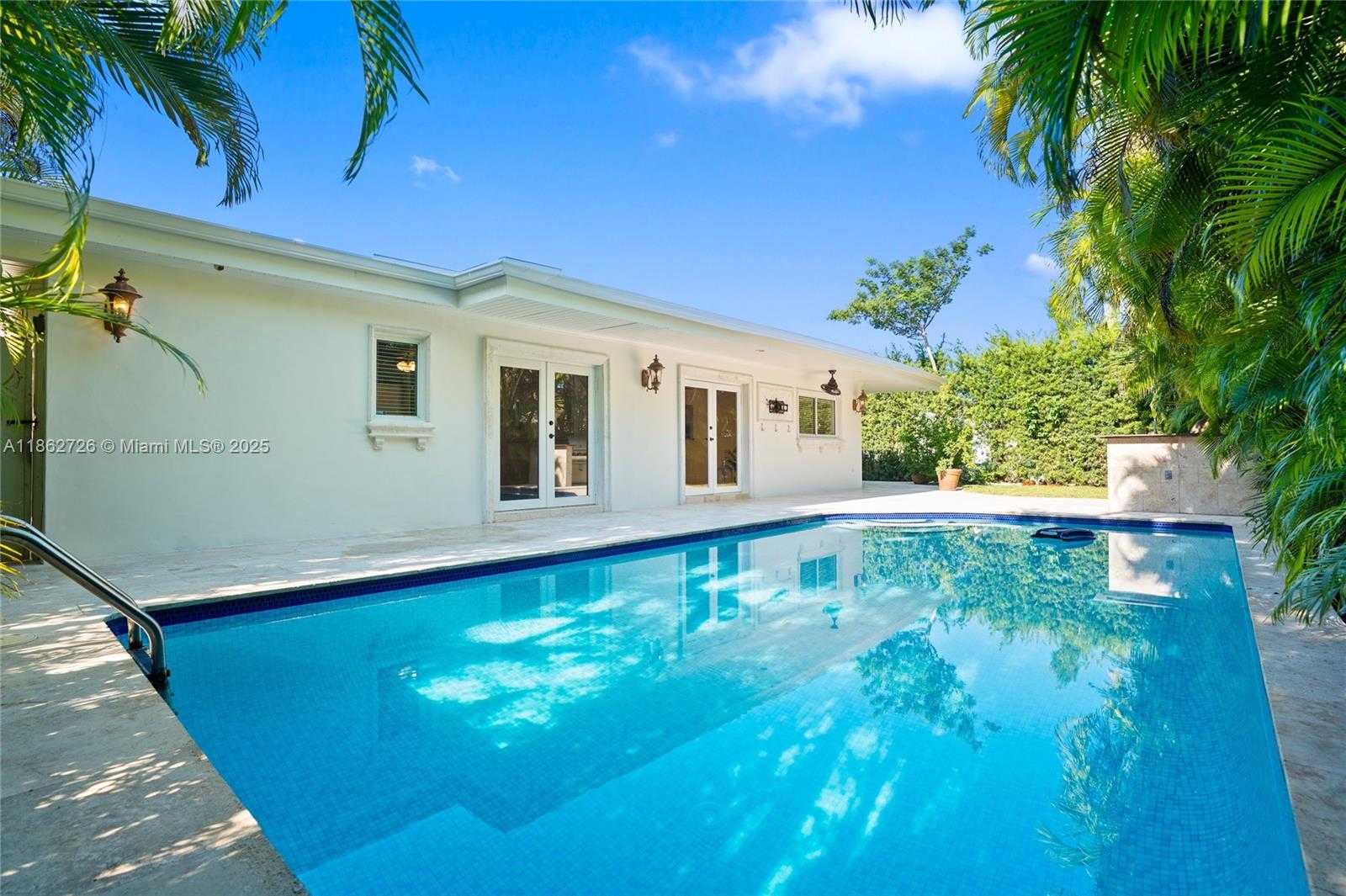 Small Image of 6841 SOUTH WEST 48TH ST, Miami Number 18