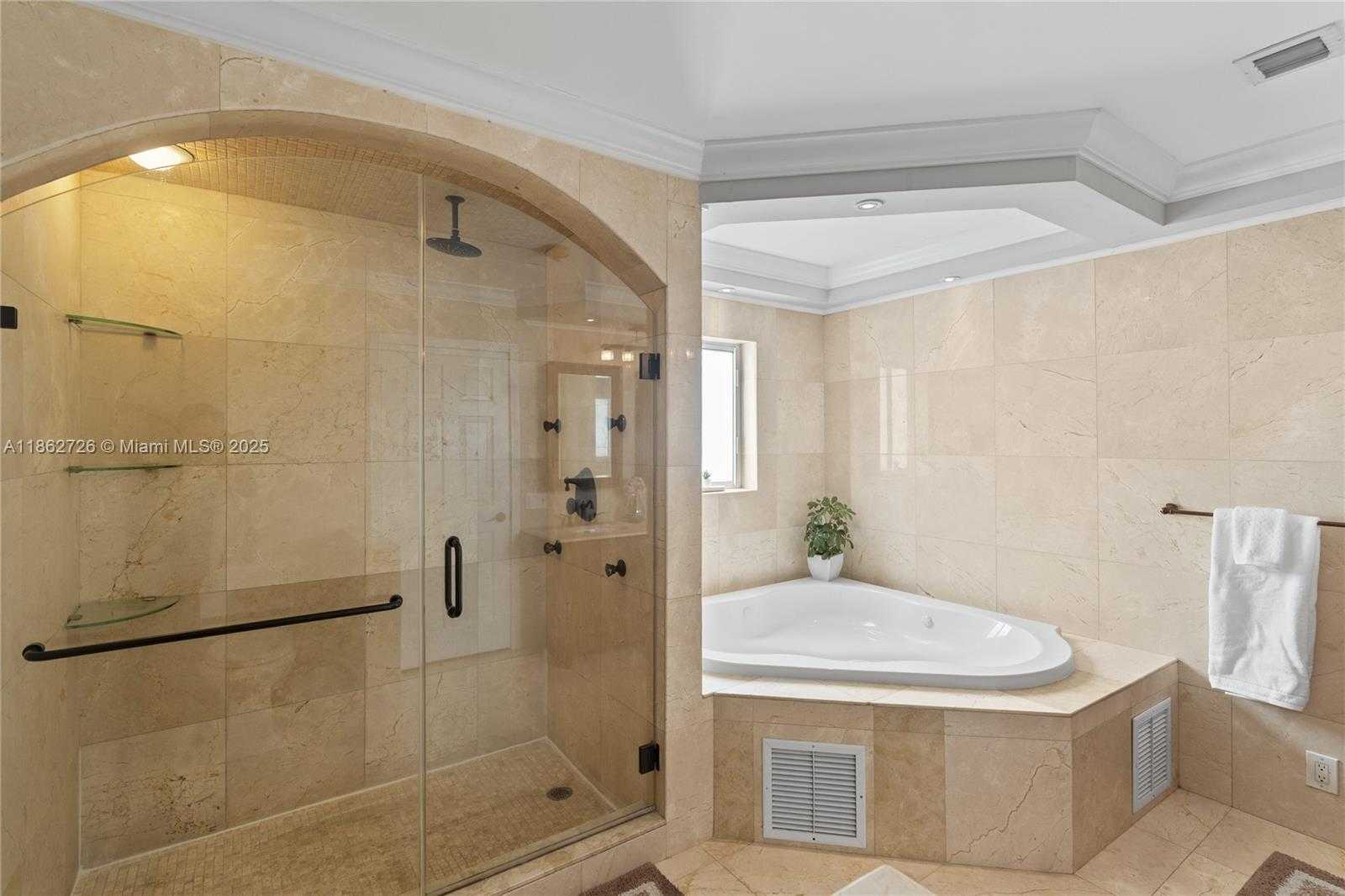 Small Image of 6841 SOUTH WEST 48TH ST, Miami Number 25