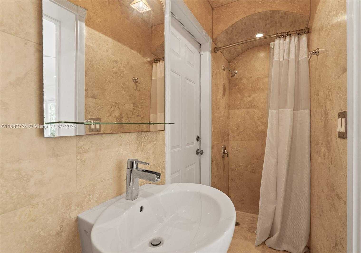 Small Image of 6841 SOUTH WEST 48TH ST, Miami Number 29