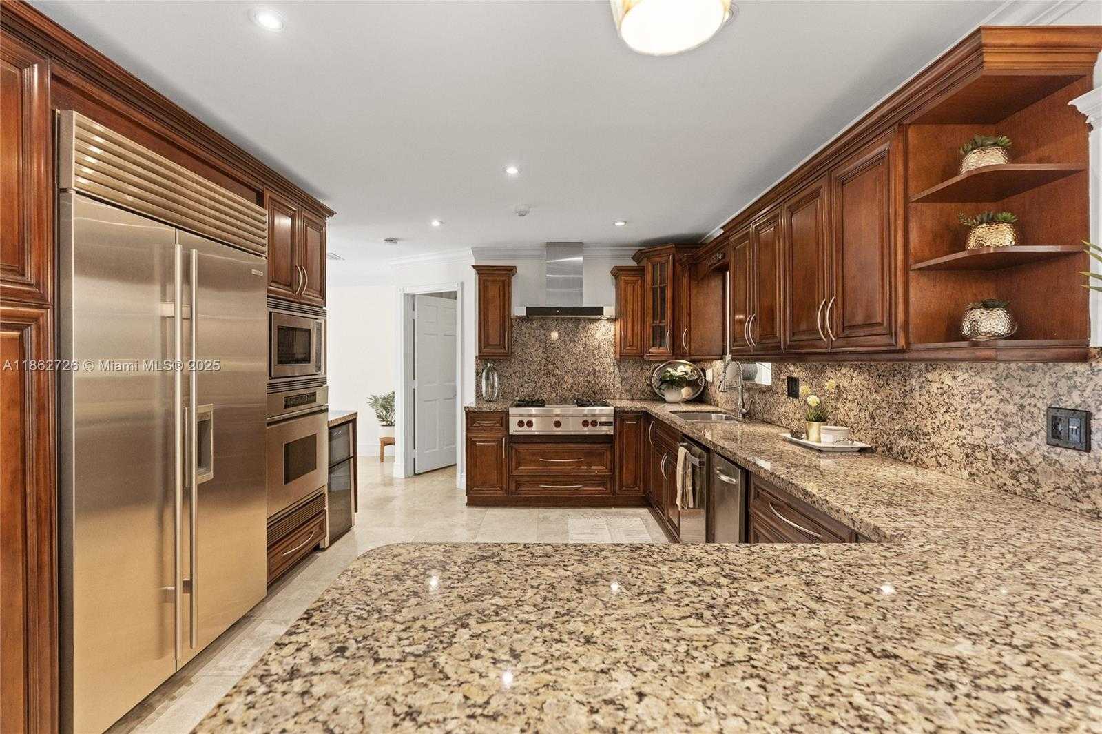 Small Image of 6841 SOUTH WEST 48TH ST, Miami Number 8