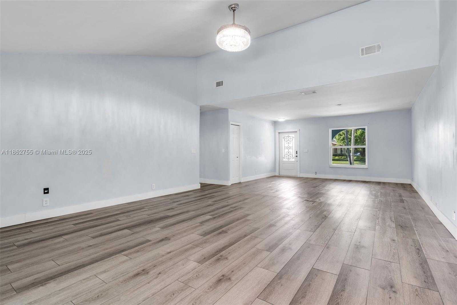 Small Image of 11087 NORTH WEST 24TH ST, Sunrise Number 10