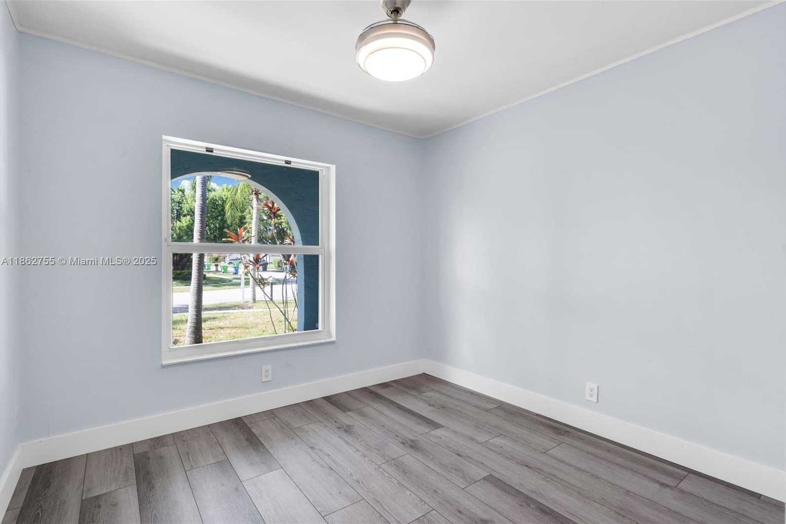 Small Image of 11087 NORTH WEST 24TH ST, Sunrise Number 17