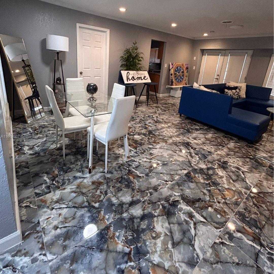 Small Image of 221 NORTH EAST 24TH ST, Pompano Beach Number 2