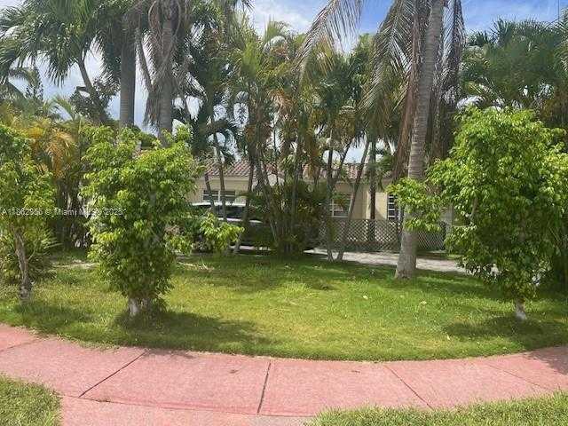 Small Image of 4445 NORTH MICHIGAN AVE, Miami Beach Number 2