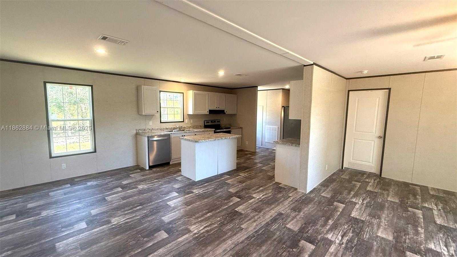 Small Image of 881 WOODLAND BLVD, Clewiston Number 21