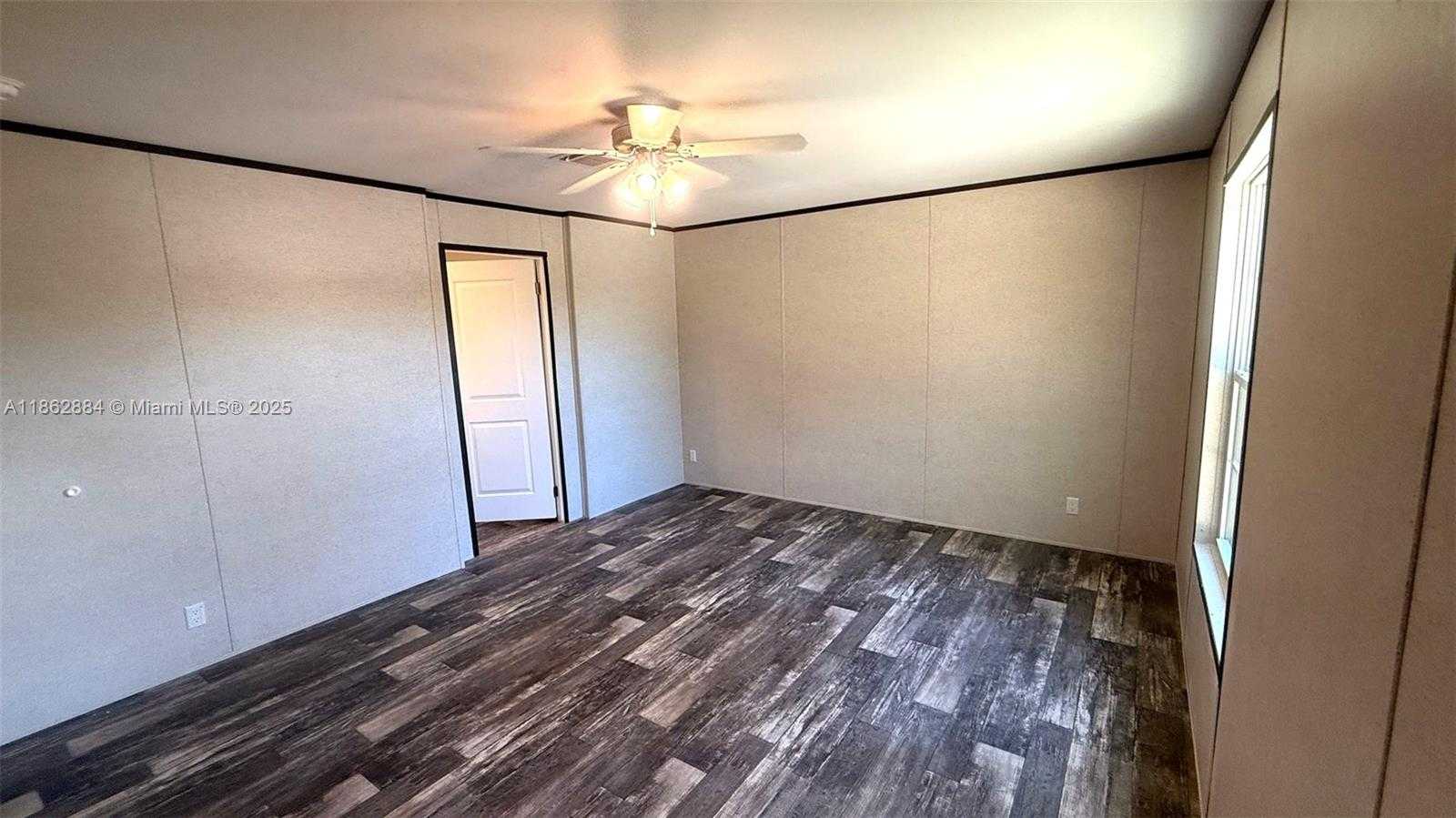 Small Image of 881 WOODLAND BLVD, Clewiston Number 33