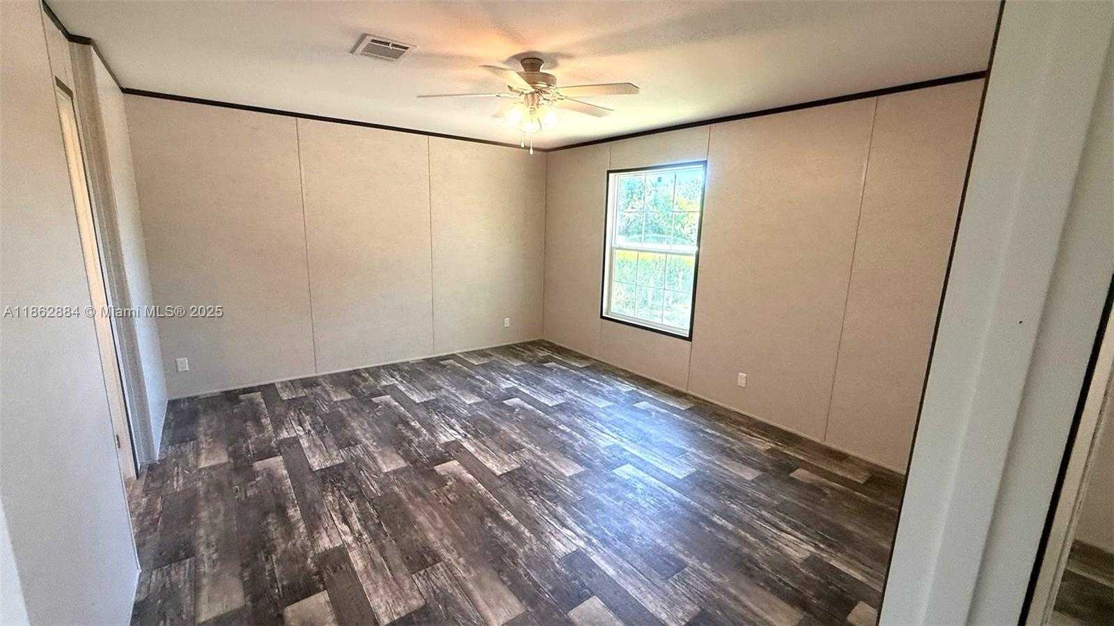 Small Image of 881 WOODLAND BLVD, Clewiston Number 34