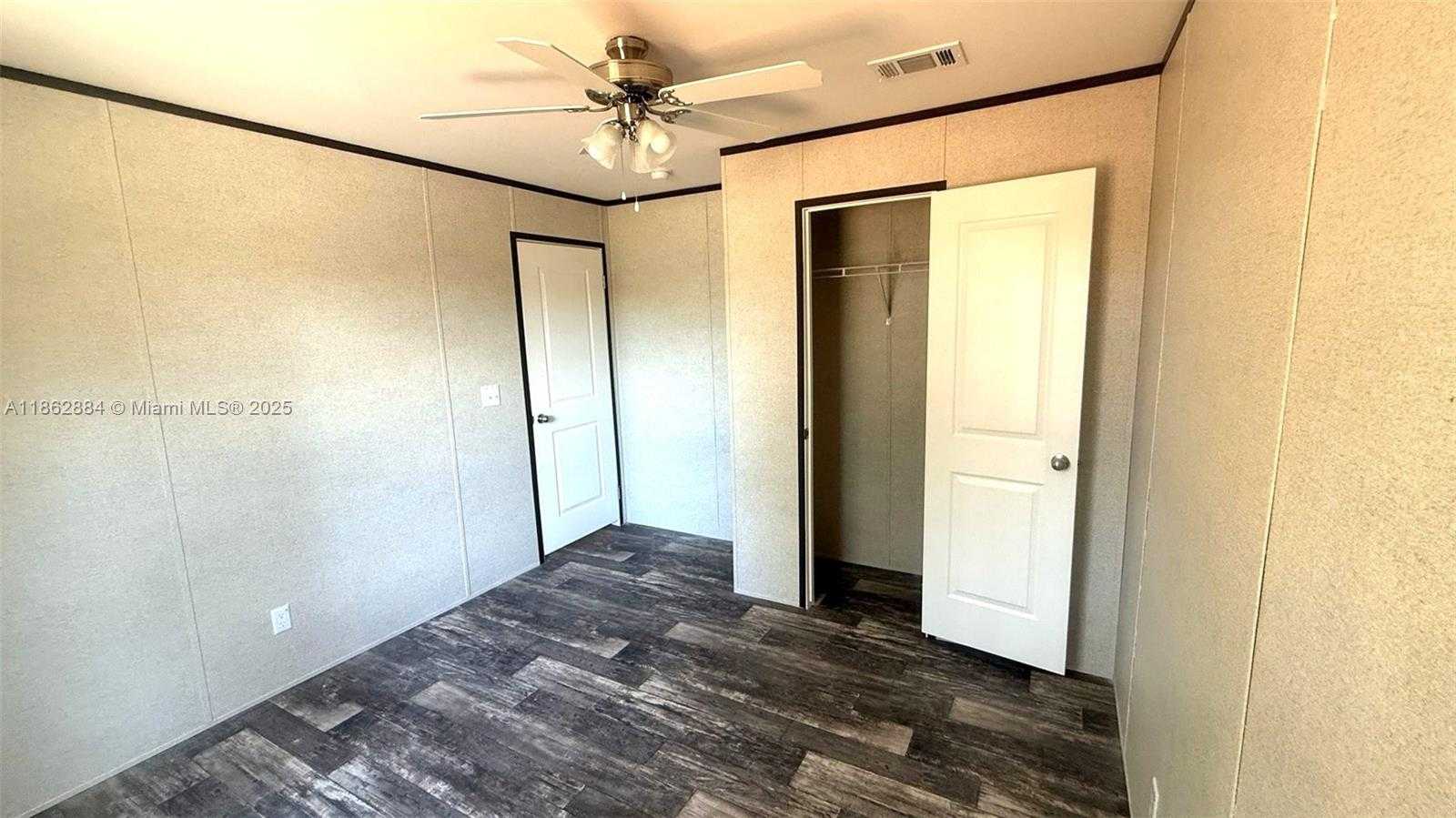 Small Image of 881 WOODLAND BLVD, Clewiston Number 35