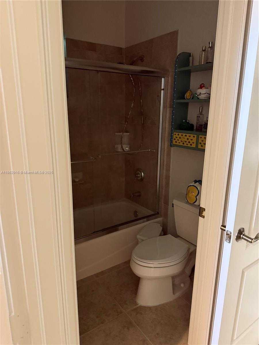 Small Image of 8100 SOUTH WEST 179TH ST, Palmetto Bay Number 10