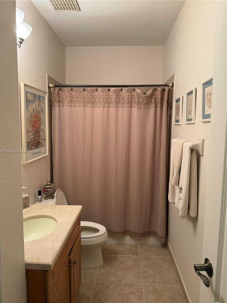 Small Image of 8100 SOUTH WEST 179TH ST, Palmetto Bay Number 13