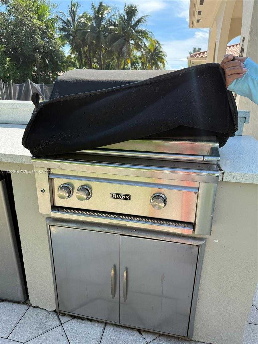 Small Image of 8100 SOUTH WEST 179TH ST, Palmetto Bay Number 21