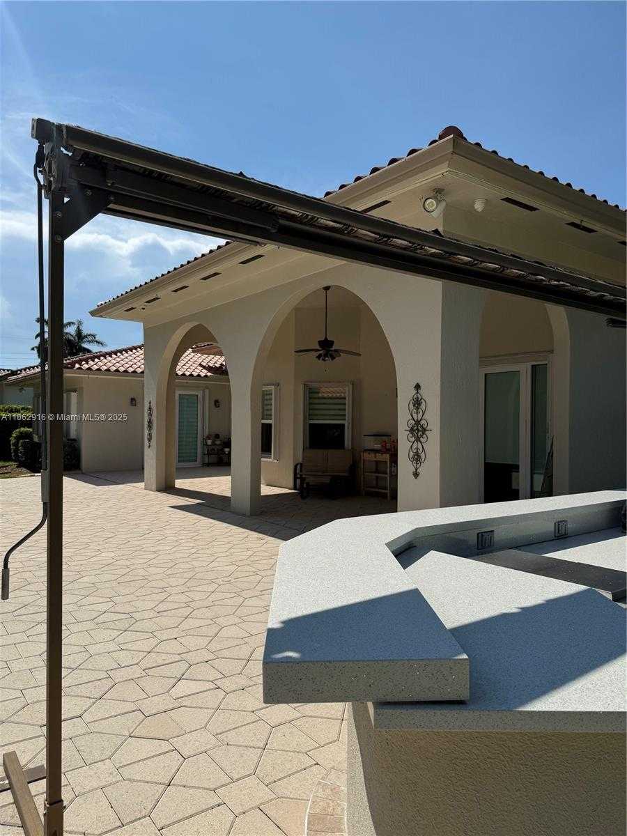Small Image of 8100 SOUTH WEST 179TH ST, Palmetto Bay Number 22