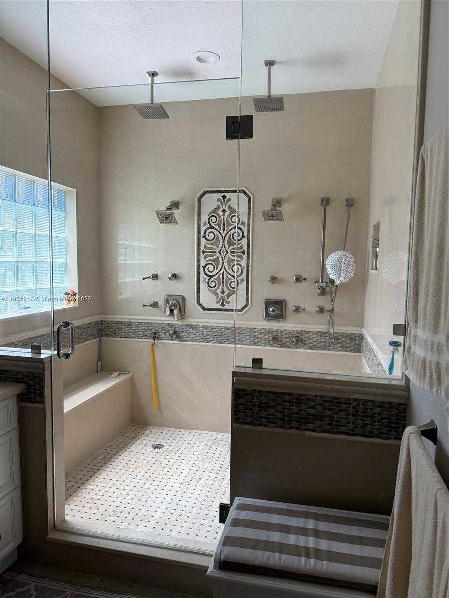 Small Image of 8100 SOUTH WEST 179TH ST, Palmetto Bay Number 33