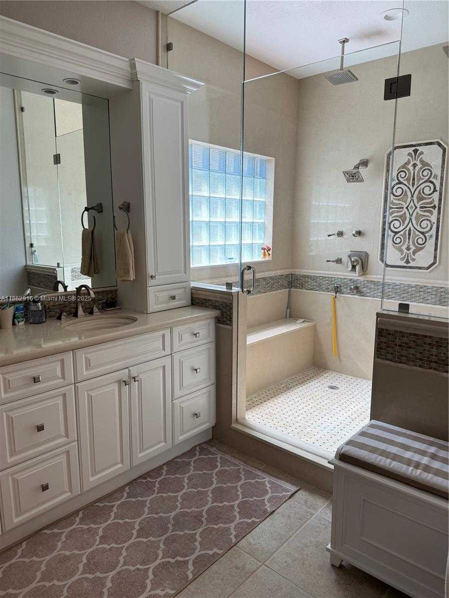 Small Image of 8100 SOUTH WEST 179TH ST, Palmetto Bay Number 34