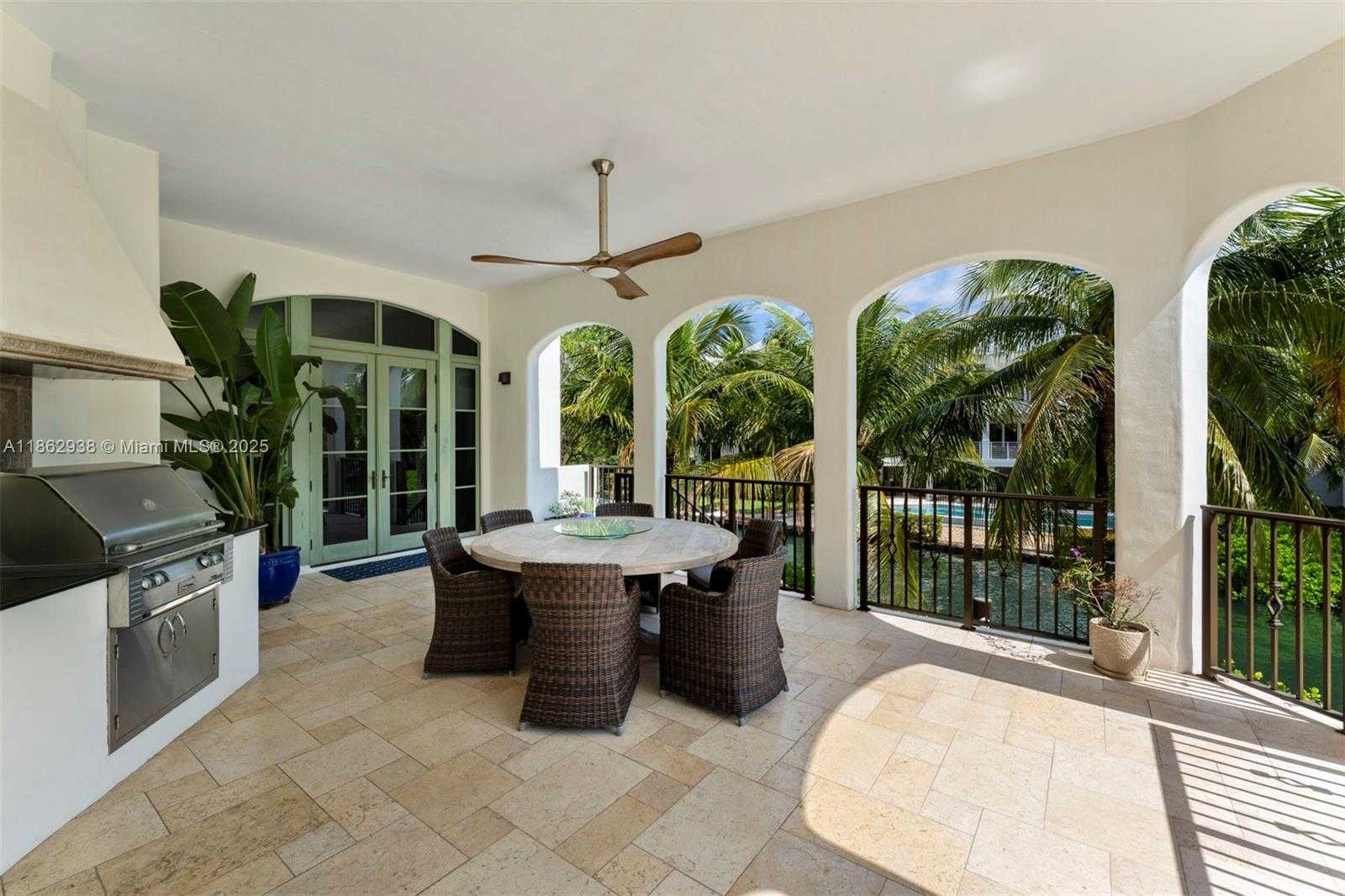 Small Image of 3305 SOUTH MOORINGS WAY, Miami Number 12