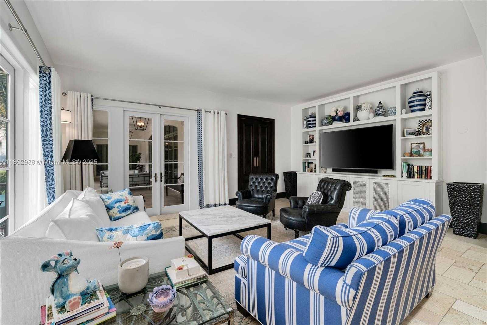 Small Image of 3305 SOUTH MOORINGS WAY, Miami Number 14