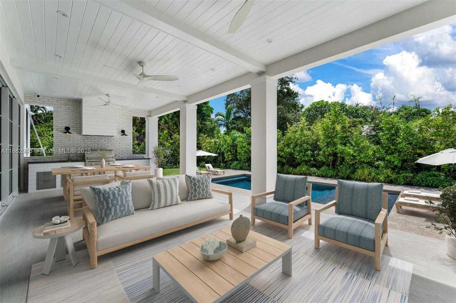 Small Image of 5950 SOUTH WEST 83RD ST, South Miami Number 10