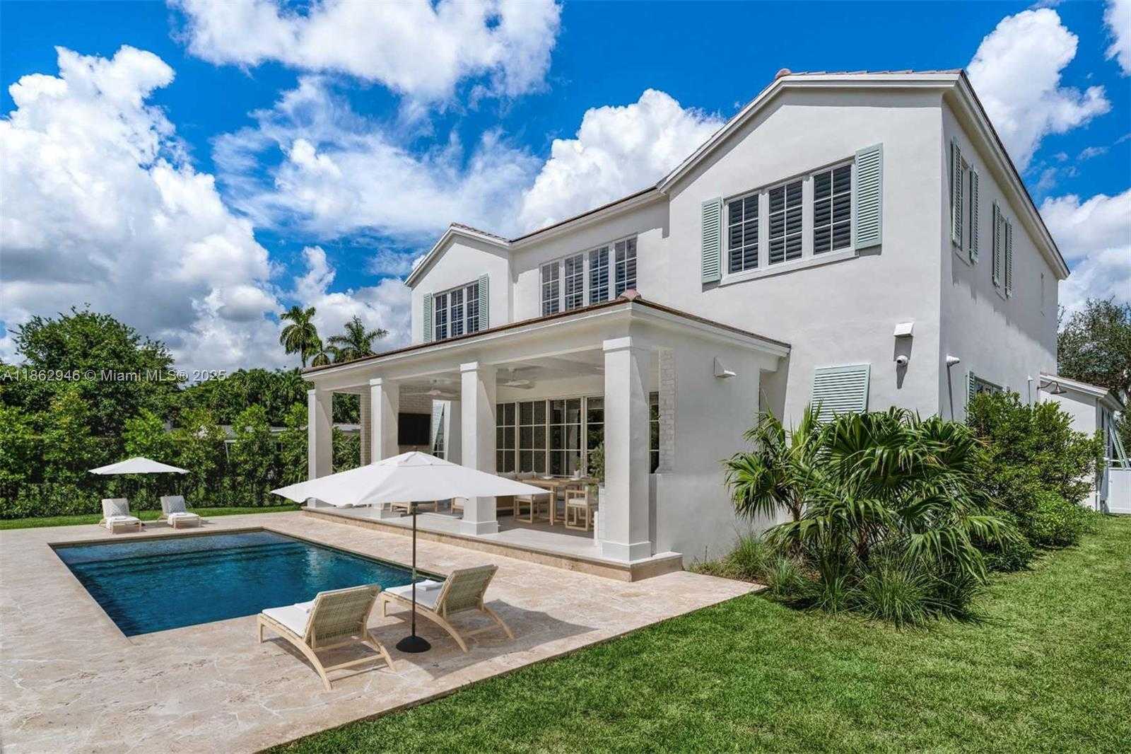 Small Image of 5950 SOUTH WEST 83RD ST, South Miami Number 12