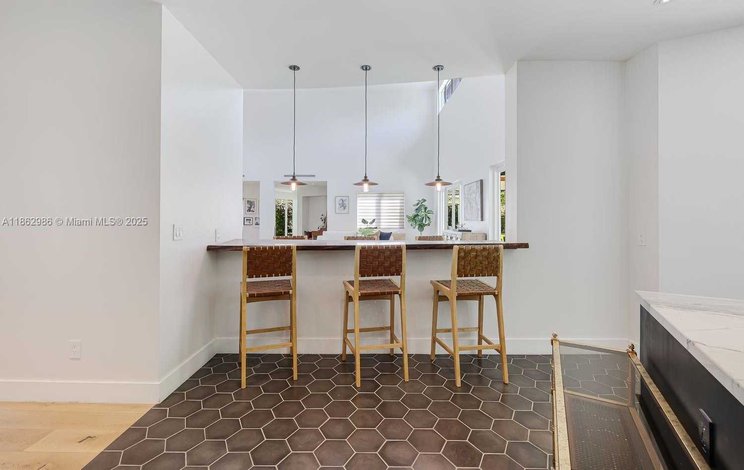 Small Image of 6910 SOUTH WEST 145TH TER, Palmetto Bay Number 26