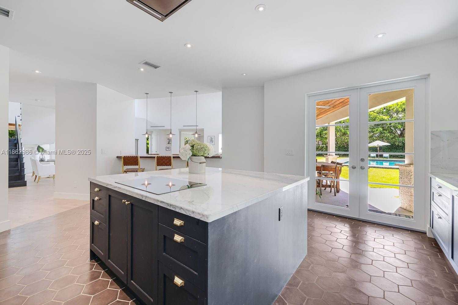 Small Image of 6910 SOUTH WEST 145TH TER, Palmetto Bay Number 27