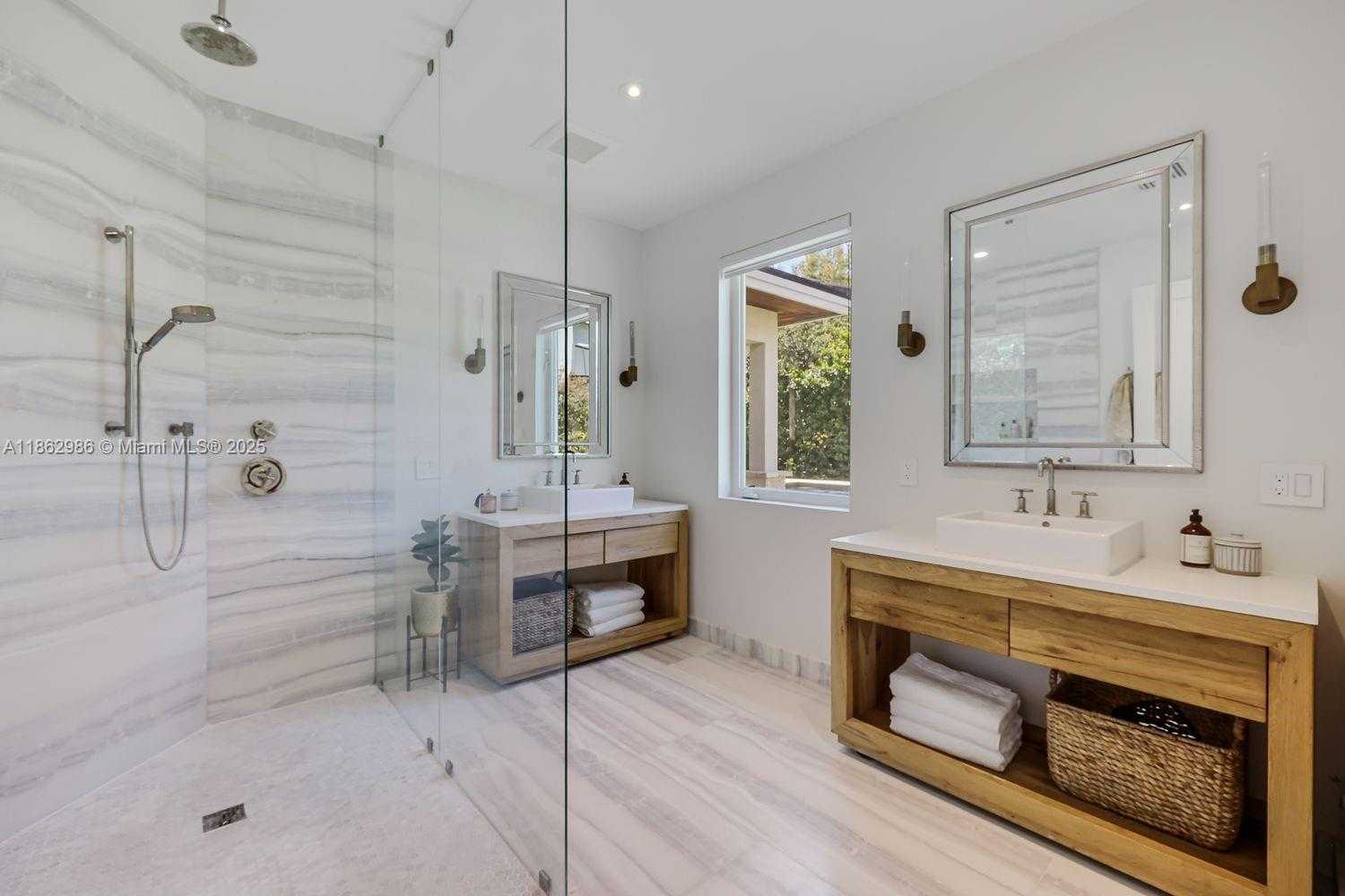 Small Image of 6910 SOUTH WEST 145TH TER, Palmetto Bay Number 32