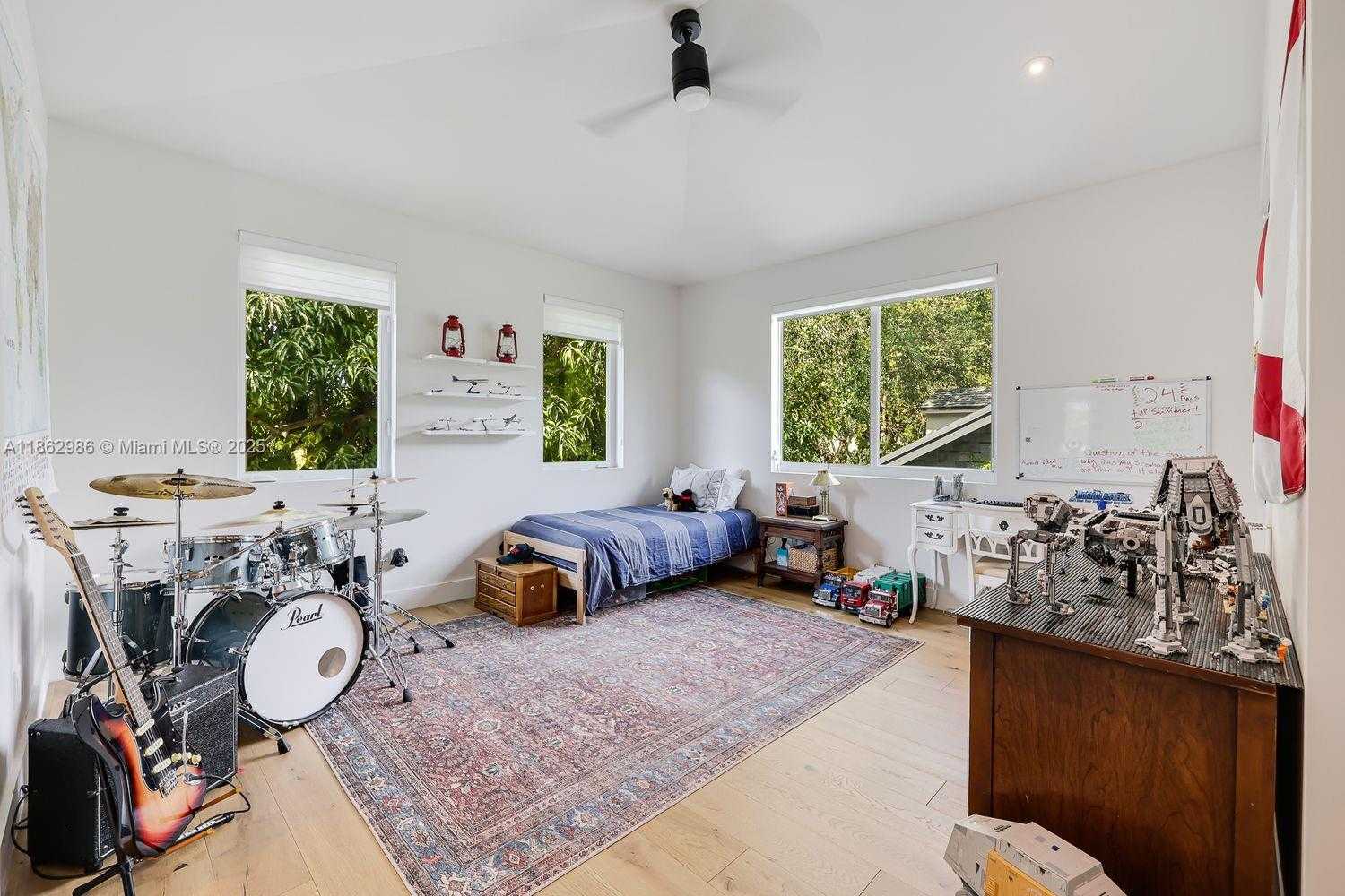 Small Image of 6910 SOUTH WEST 145TH TER, Palmetto Bay Number 34