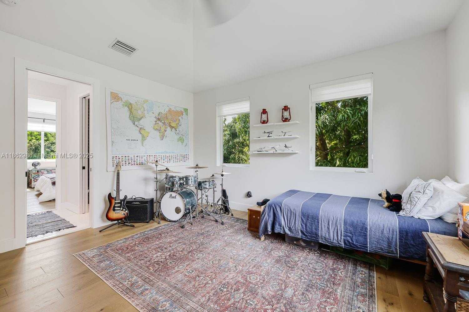 Small Image of 6910 SOUTH WEST 145TH TER, Palmetto Bay Number 35