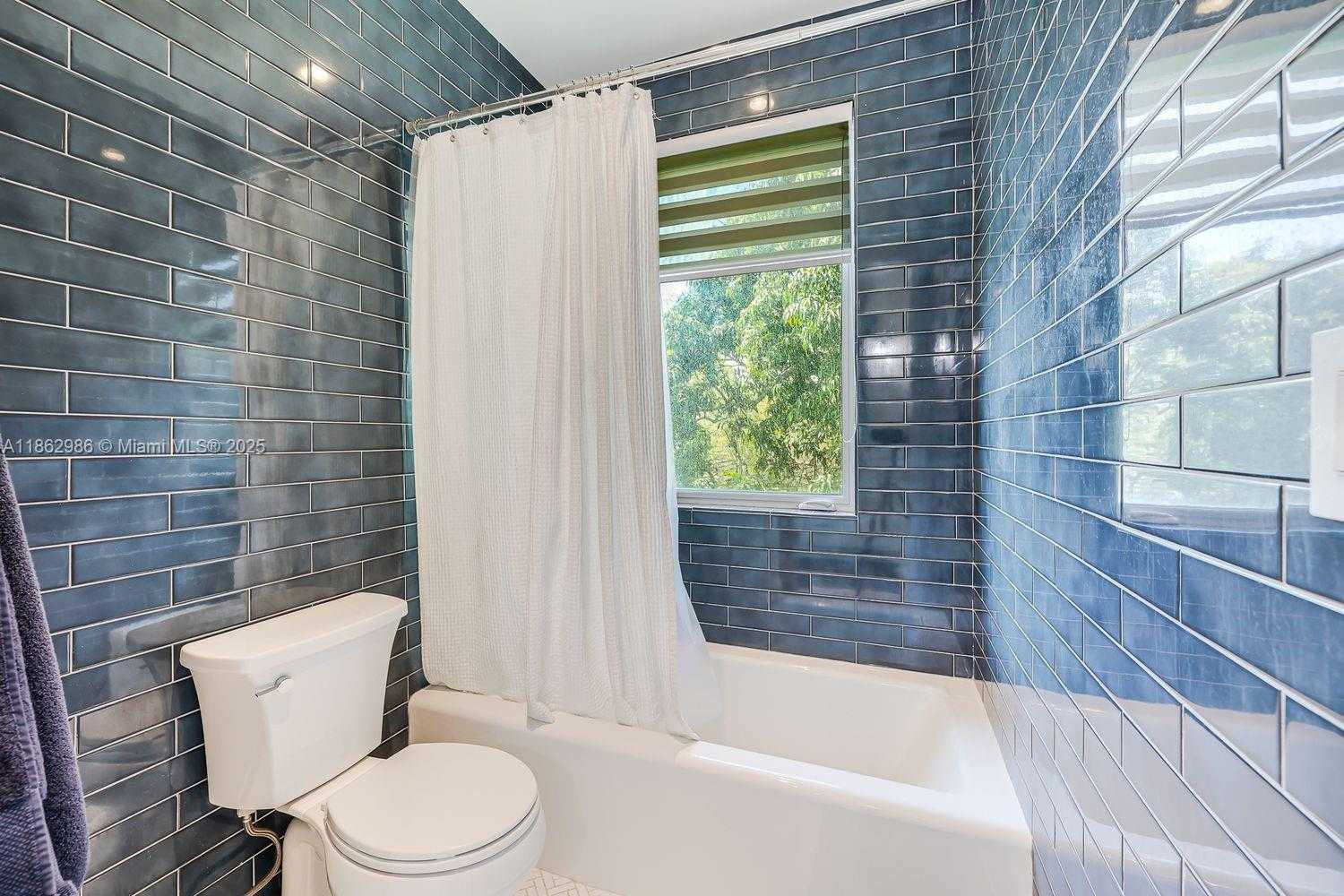 Small Image of 6910 SOUTH WEST 145TH TER, Palmetto Bay Number 36