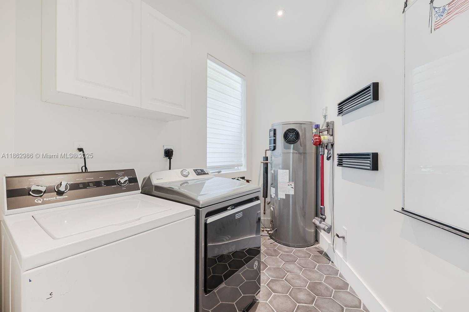 Small Image of 6910 SOUTH WEST 145TH TER, Palmetto Bay Number 46