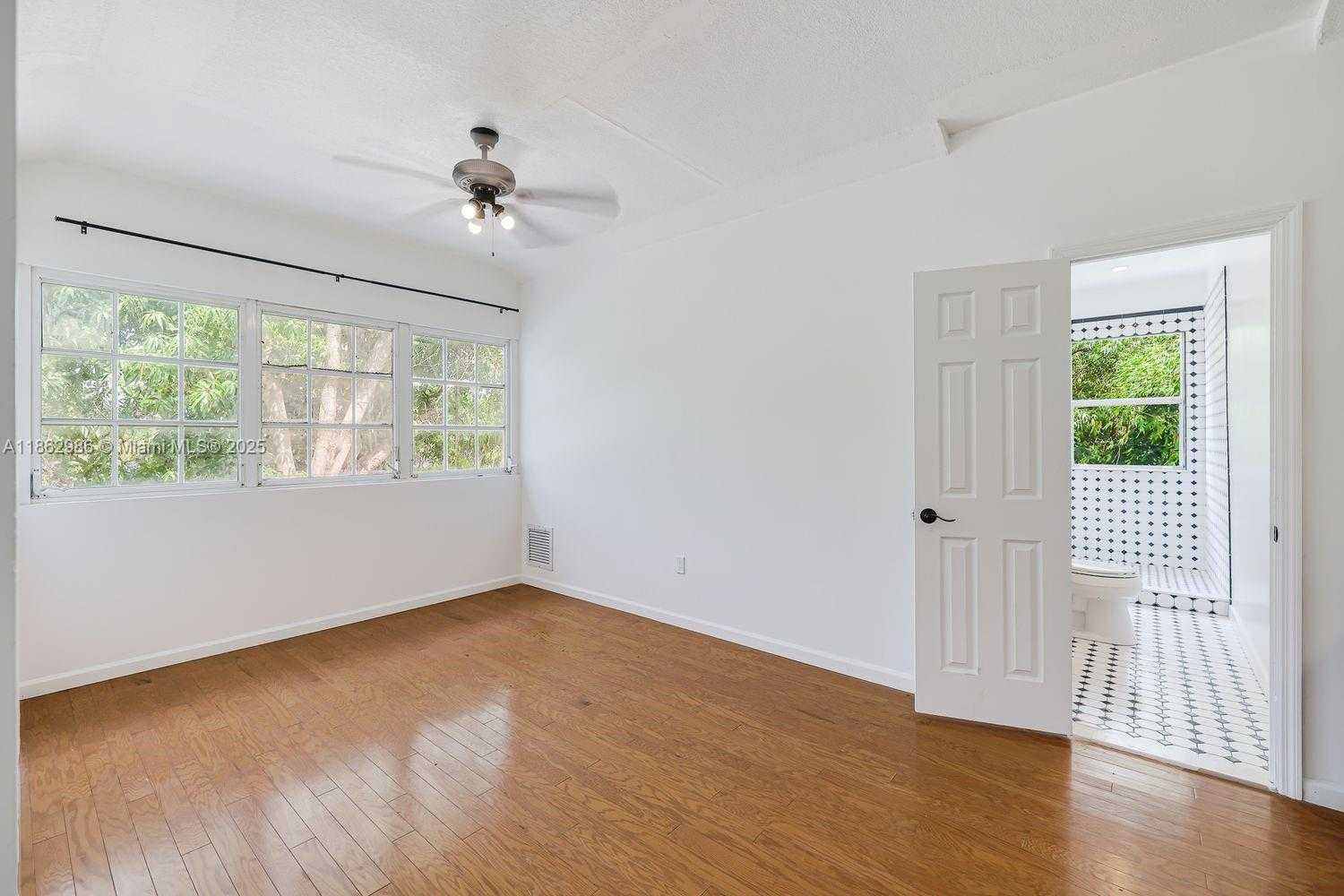 Small Image of 6910 SOUTH WEST 145TH TER, Palmetto Bay Number 73