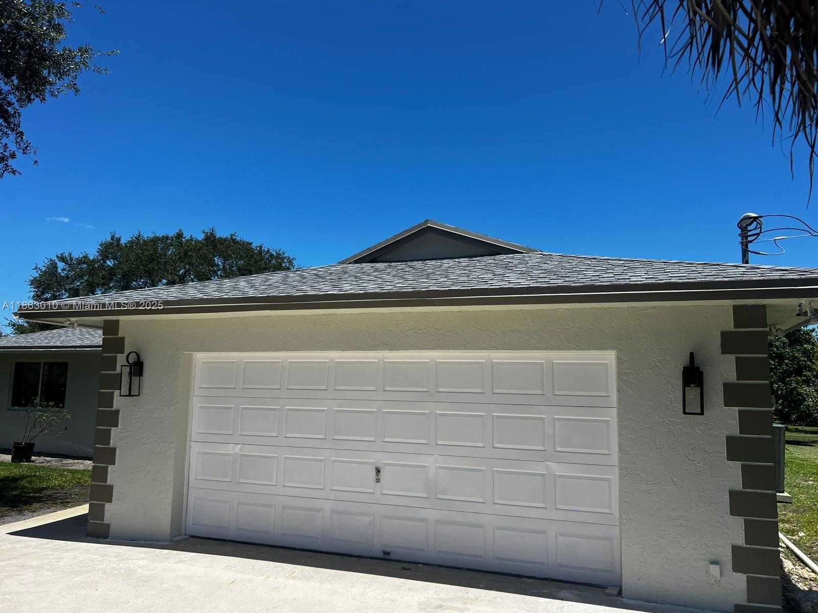 Small Image of 1590 SOUTH WEST 139TH AVE, Davie Number 17