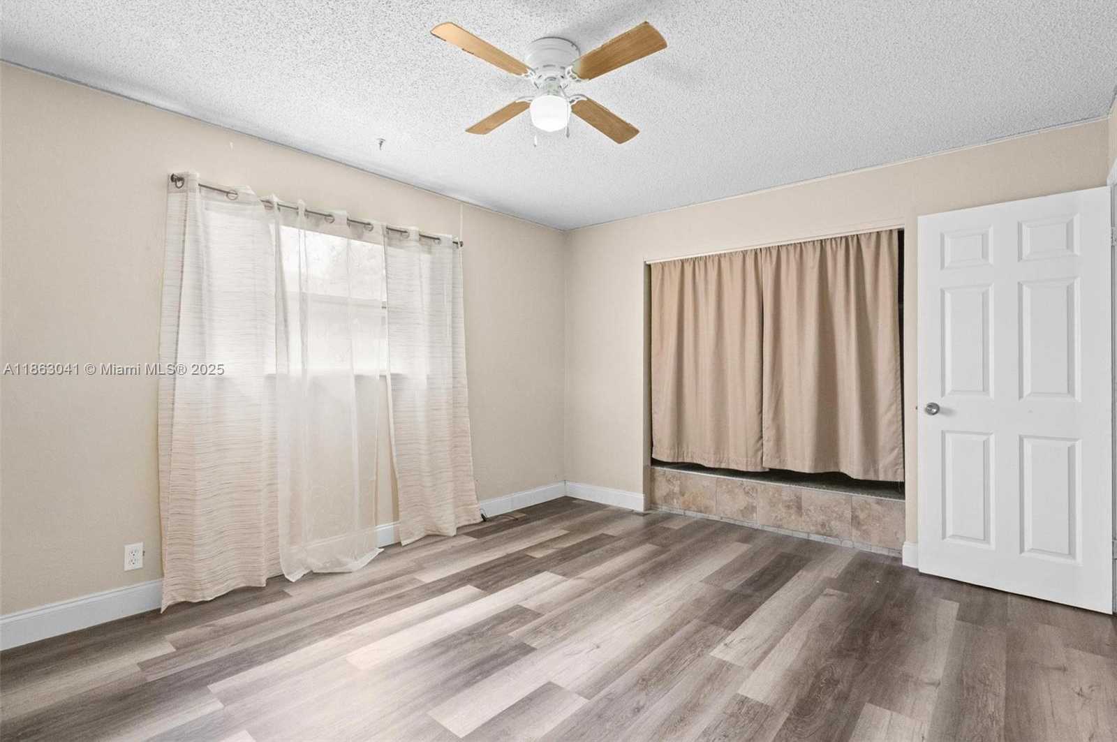 Small Image of 7217 SOUTH WEST 3RD CT, North Lauderdale Number 15