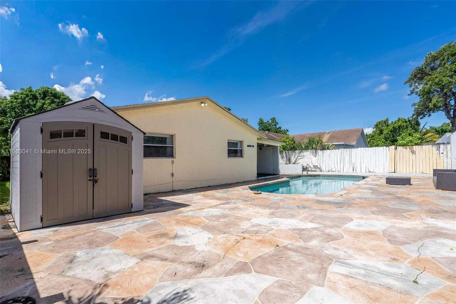 Small Image of 7217 SOUTH WEST 3RD CT, North Lauderdale Number 21