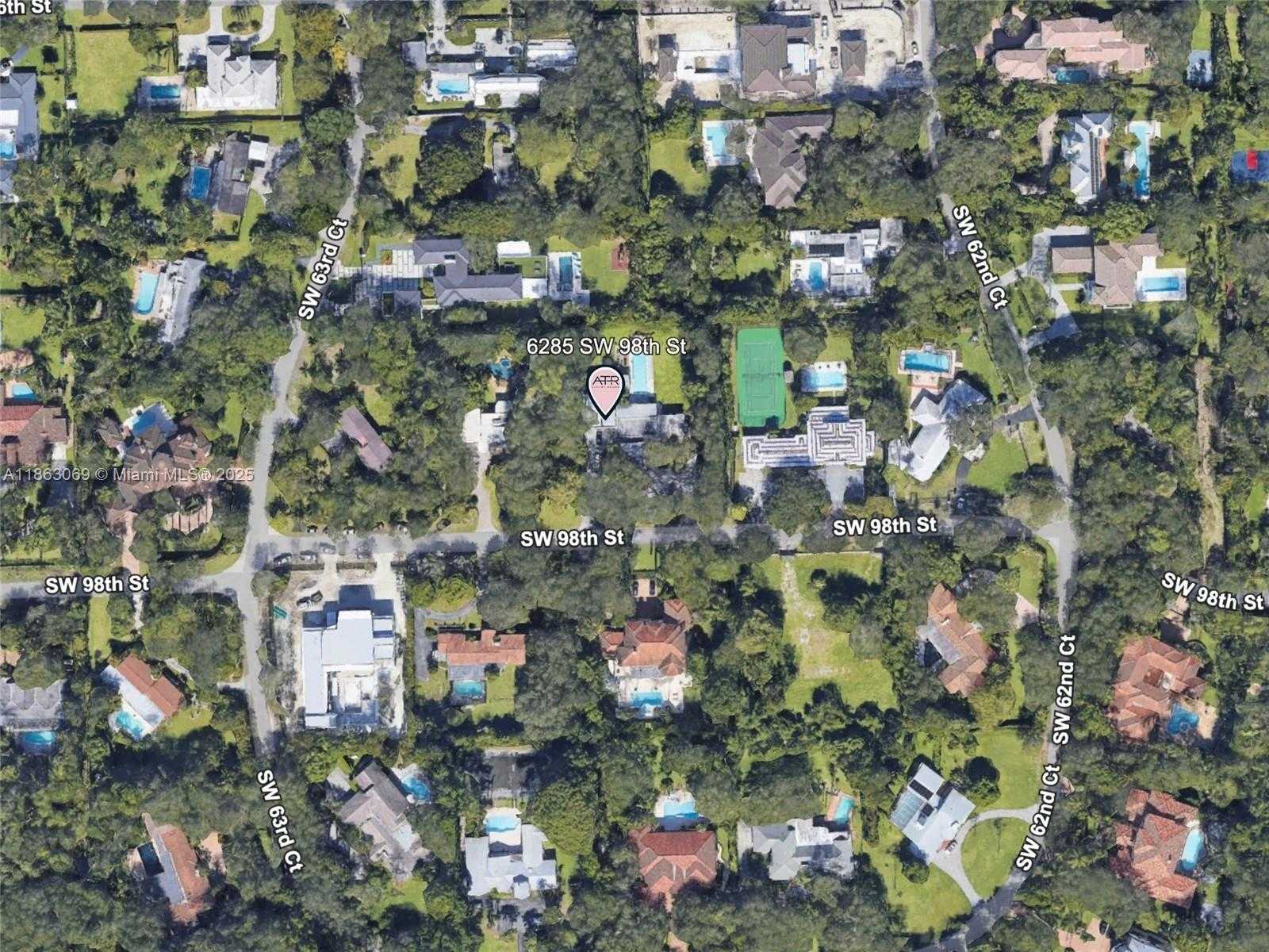 Small Image of 6285 SOUTH WEST 98TH ST, Pinecrest Number 7