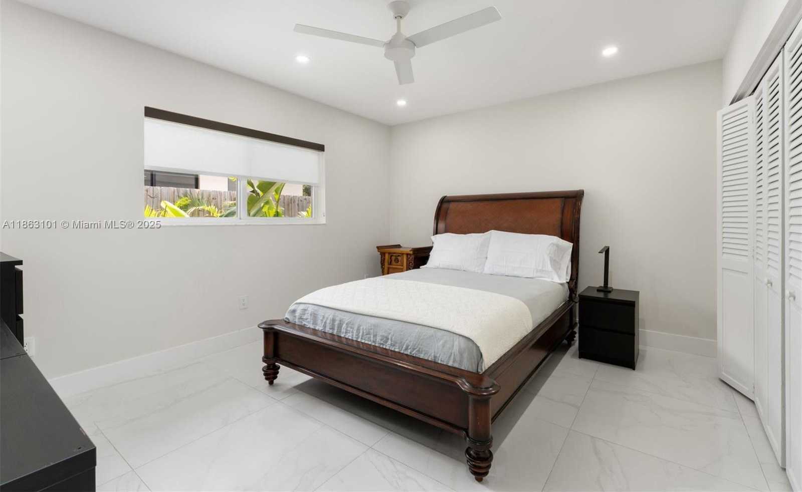 Small Image of 1410 CLEVELAND RD, Miami Beach Number 12