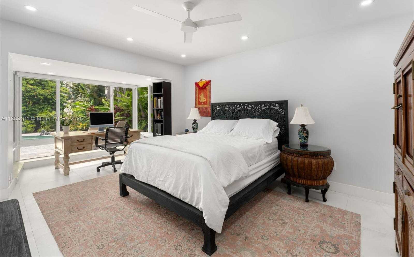 Small Image of 1410 CLEVELAND RD, Miami Beach Number 17